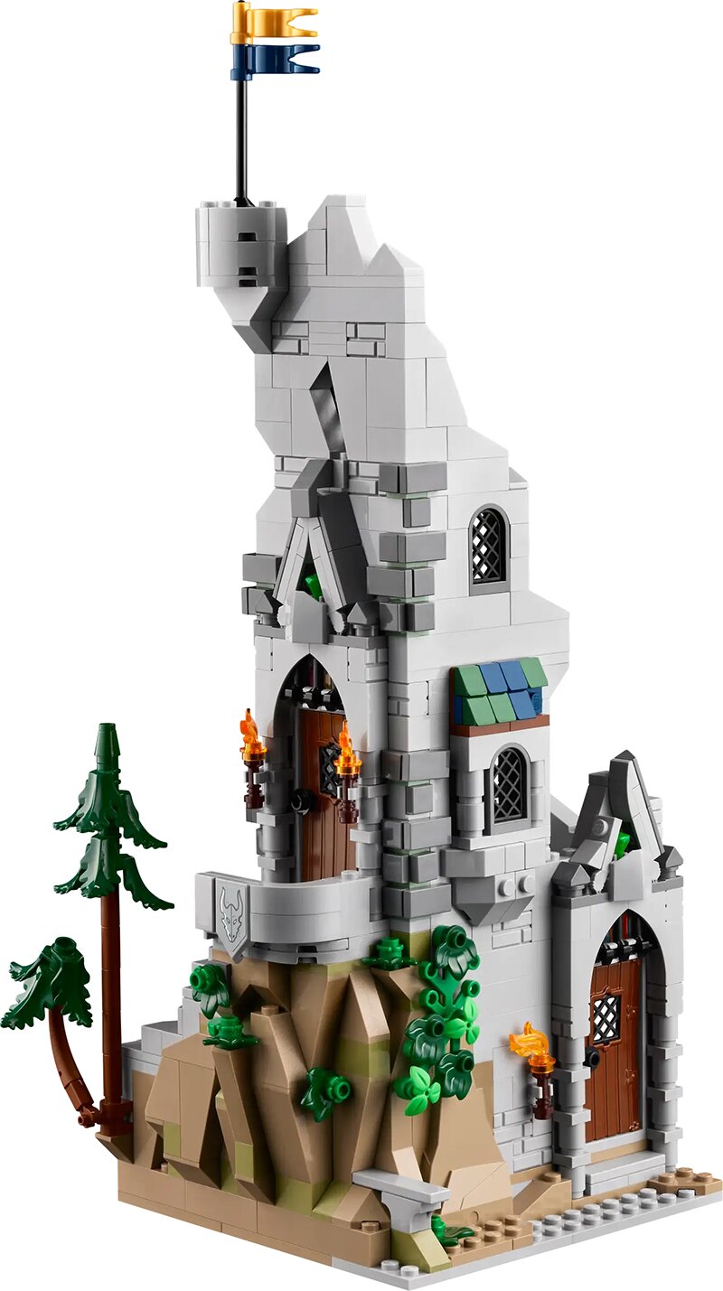 Lego's 3,745-piece D&D set comes with its own playable adventure