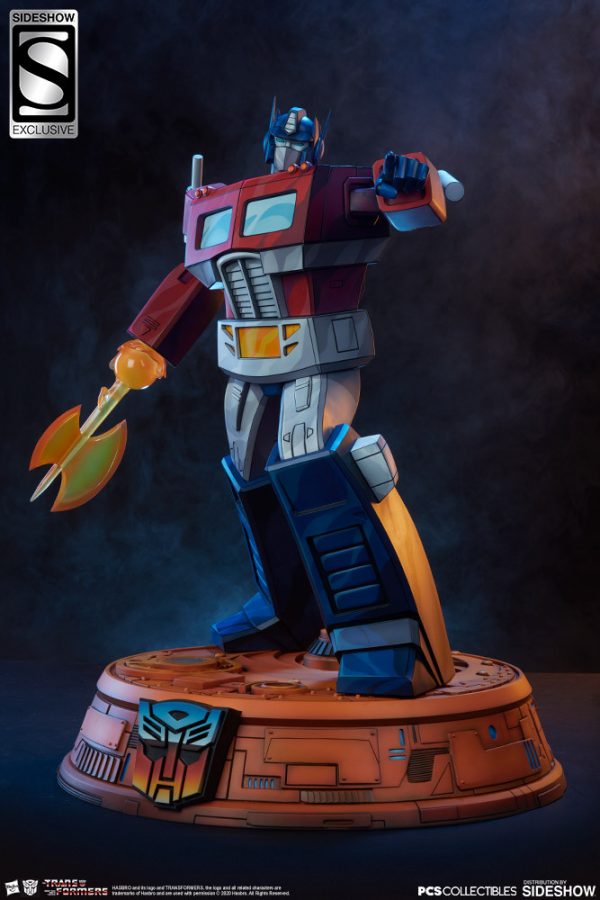 g1 optimus prime statue